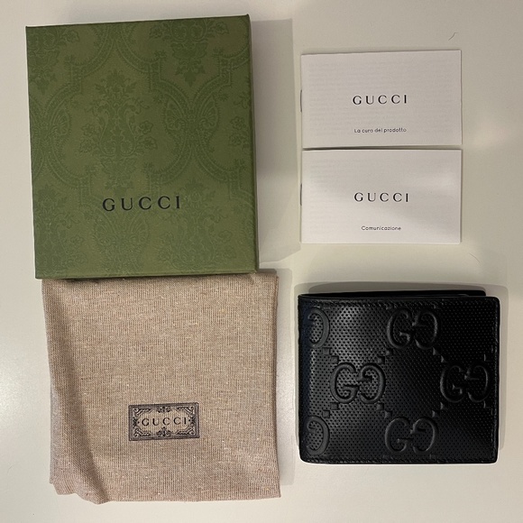 Authentic Men's Gucci Wallet